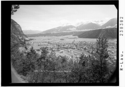 Zirl im Oberinntal / Tirol / mit den Kalkkögeln