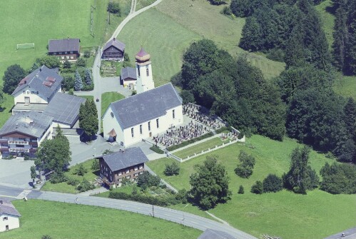 Schrägluftaufnahmen von Gebäuden der Gemeinde Krumbach