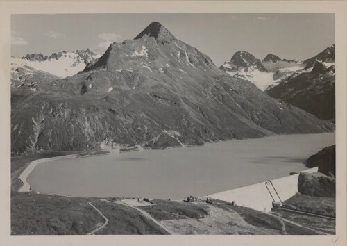 Speicher Silvretta mit Staumauer
