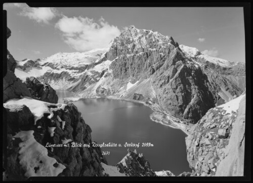 [Vandans] Lünersee mit Blick auf Douglashütte u. Seekopf 2699 m