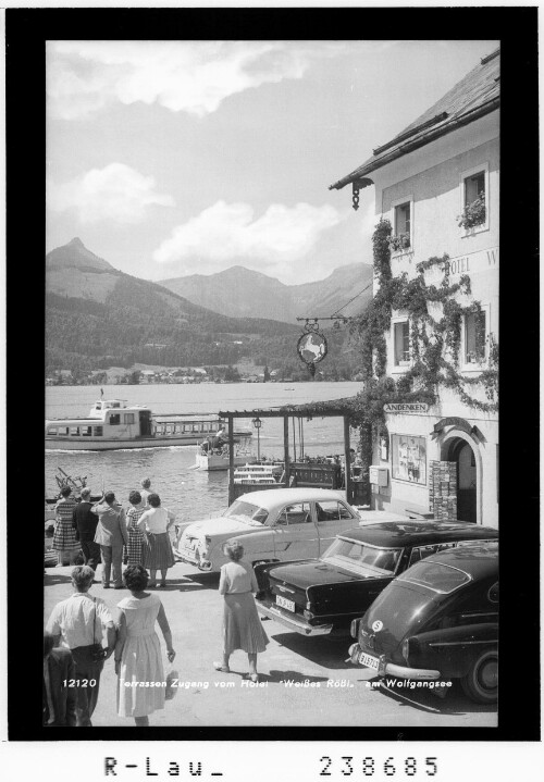 Terrassen Zugang zum Hotel Weisses Rößl am Wolfgangsee
