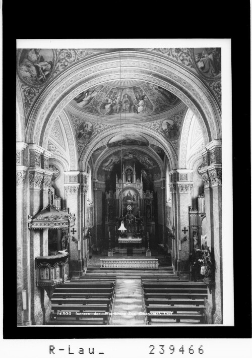 Inneres der Pfarkirche Silz / Oberinntal / Tirol