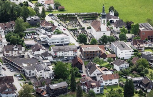 [Lochau - Zentrum, Kirche Heiliger Franz Xaver, Friedhof]