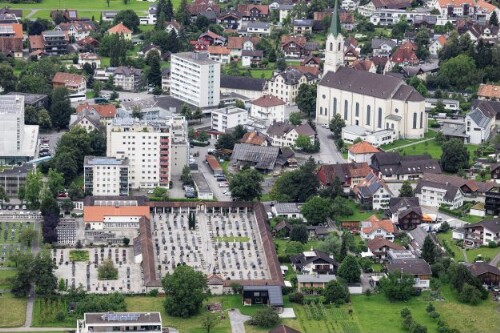 [Dornbirn - Hatlerdorf, Kirche, Friedhof]