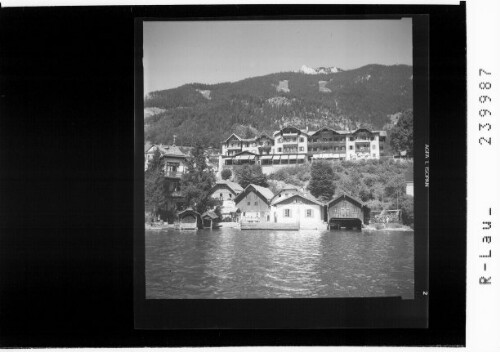 [St. Wolfgang / Schiffsstation mit Hotel Peter]