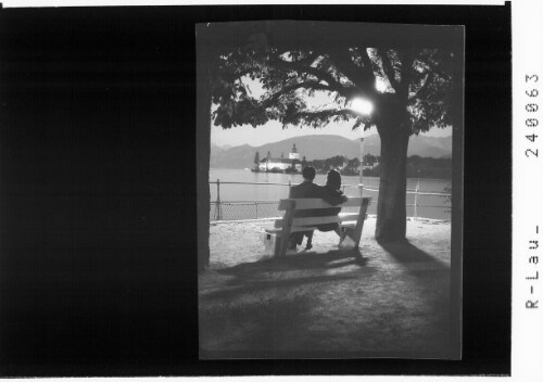 [Abendidyll vor Schloss Ort im Traunsee]
