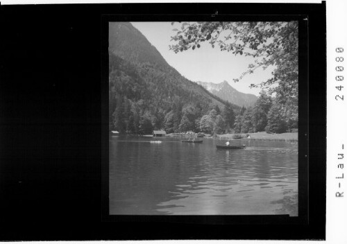 [Der Nussensee bei Bad Ischl mit Blick zum Rettenkogel]