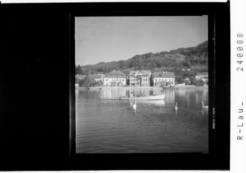 [Im Traunsee - Blick zu Traunstein bei Gmunden / Salzkammergut]