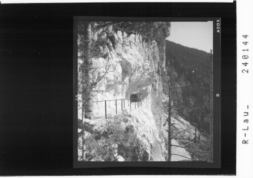 [Felsenpromenade in der Ewigen Wand bei Bad Goisern]