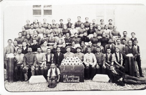 Belegschaft der k. u. k. private Spinnerei Rankweil 1893