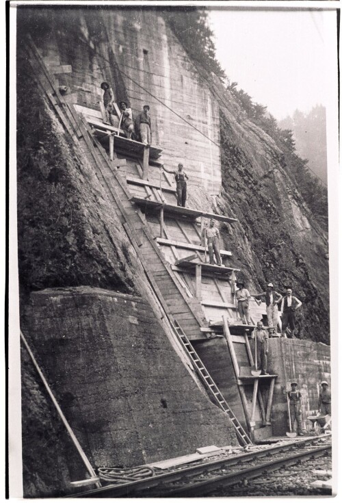 Arlberg Lawinenverbauung