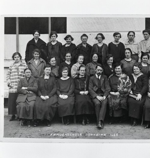 Frauenschule Dornbirn 1925