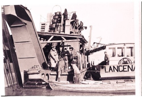 Durchsuchung eines Baggers