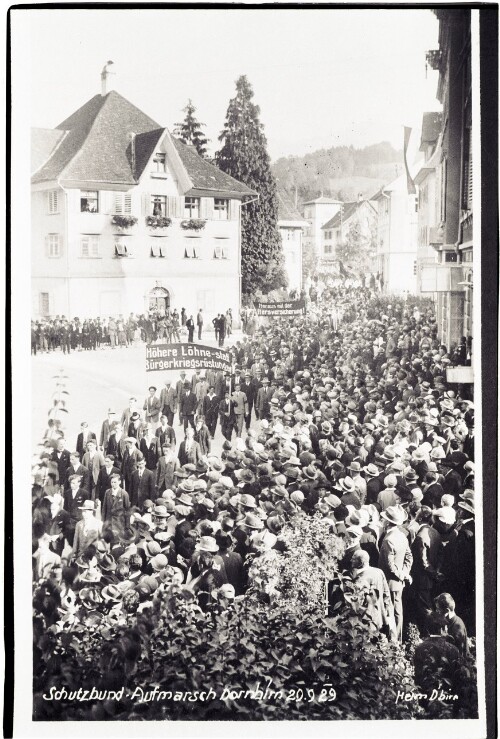 Schutzbund-Aufmarsch in Dornbirn