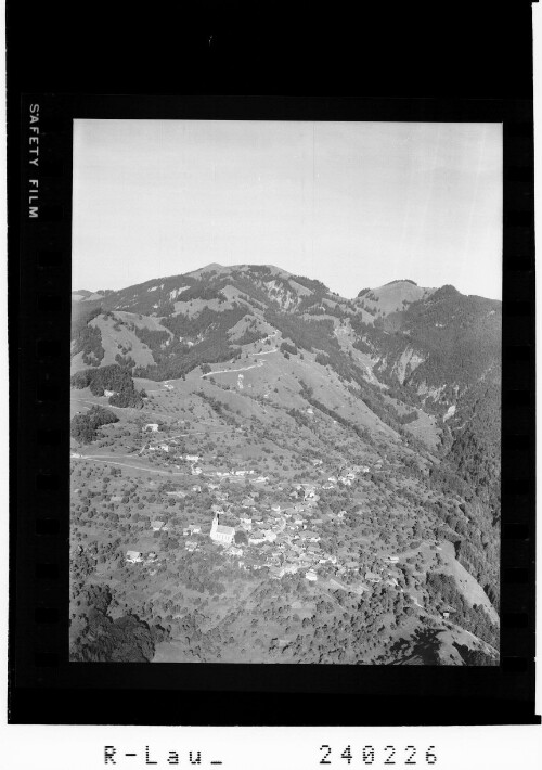 [Fraxern gegen Hohe Kugel und Fraxner First / Vorarlberg]