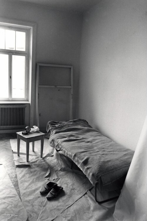 Dornbirn, Gute Nacht, Bauarbeiterbett