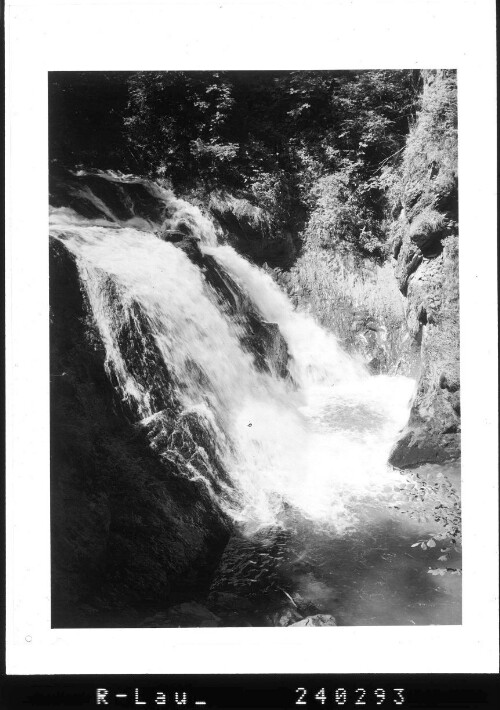 [Wasserfall bei Andelsbuch im Bregenzerwald / Vorarlberg]
