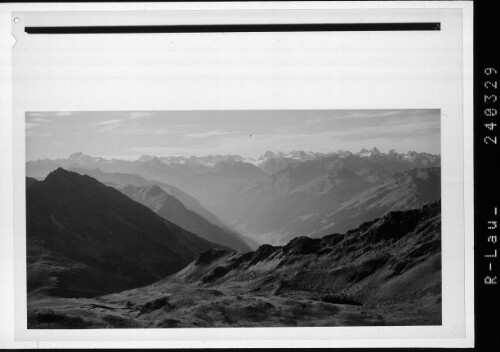 [Blick vom Kreuzjoch in die Silvretta / Montafon]