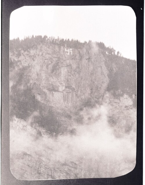 Hakenkreuz am Breitenberg