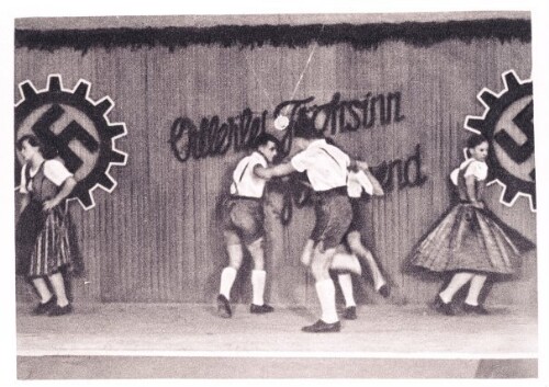  Volkstanzgruppe  der Firma F. M. Rhomberg