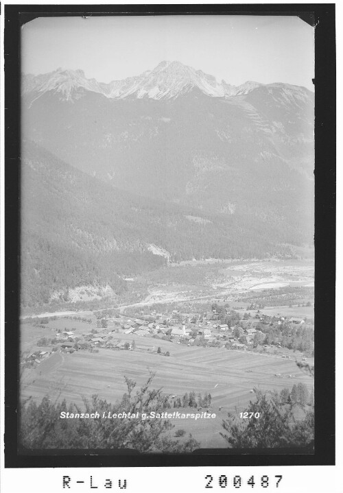 Stanzach im Lechtal gegen Sattelkarspitze : [Stanzach im Lechtal gegen Krottenköpfe und Lailachspitze]