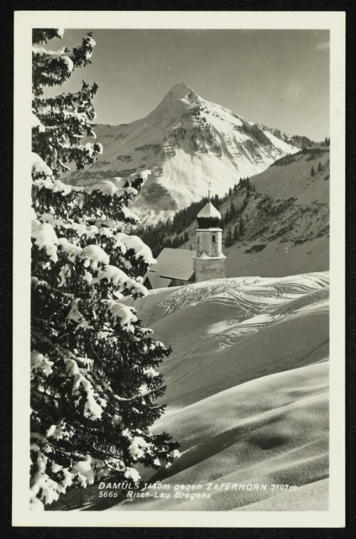 Damüls 1430m gegen Zaferhorn 2107m