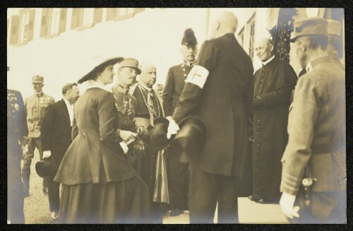 [Kaiser Karl I. und Kaiserin Zita im Reservespital Schloss Hofen in Lochau]