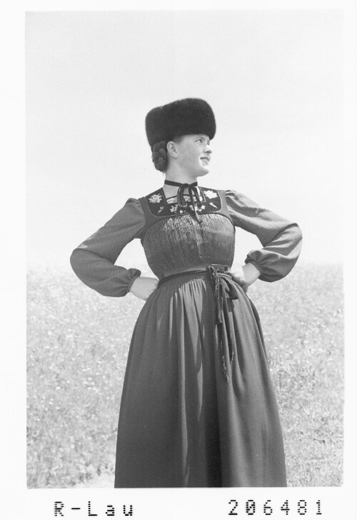 [Bregenzerwälderin mit Bregenzerwälder Tracht]