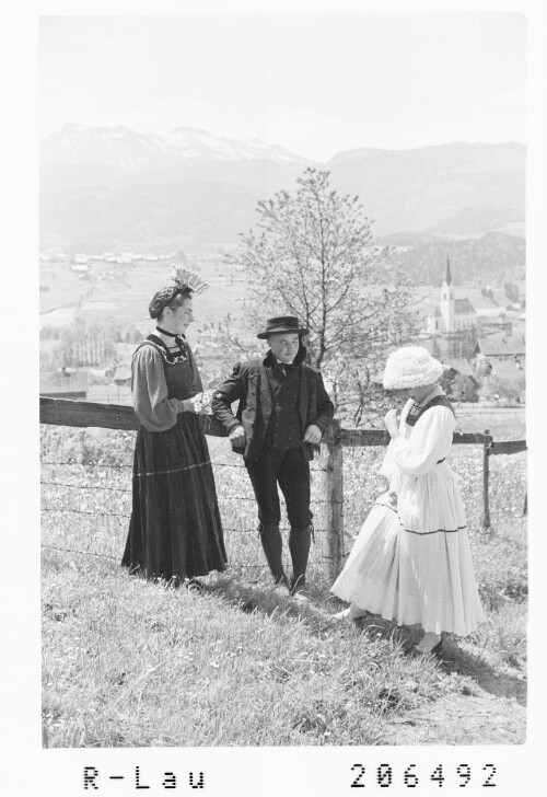 [Bregenzerwälder Tracht]