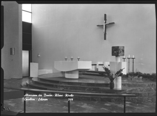 Altarraum der Bruder - Klaus - Kirche Dornbirn - Schoren
