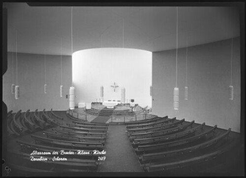 Altarraum der Bruder - Klaus - Kirche Dornbirn - Schoren