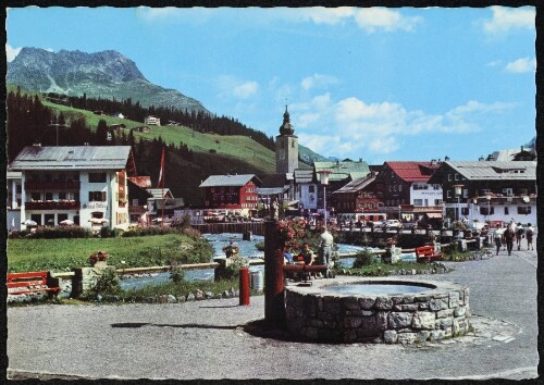 [Lech] : [Dorfbrunnen in Lech am Arlberg 1450 m ...]
