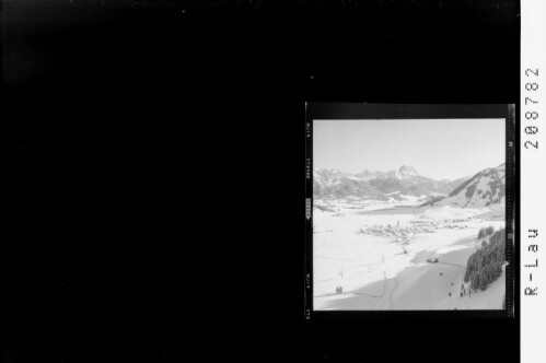 Tannheim, Tirol gegen Gimpel und Rotfluh : [Tannheim gegen Gimpel, Rote Flüh und Kellenspitze]