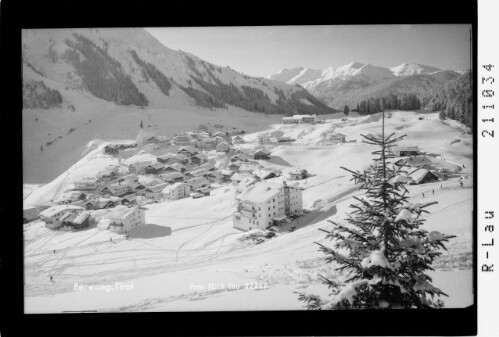 Berwang, Tirol : [Berwang in Tirol gegen Liegfeistgruppe]