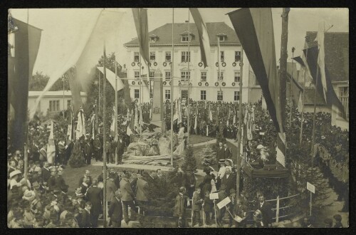 [Einweihung des Sigmund-Nachbauer-Denkmals am 28. August 1910]