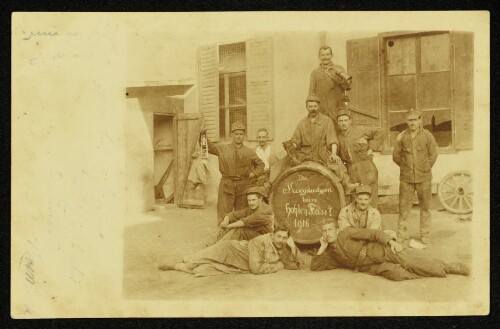 Die Kriegslustigen beim hohlen Fass? 1916 : K. u. k. Kraftwagenkolonne