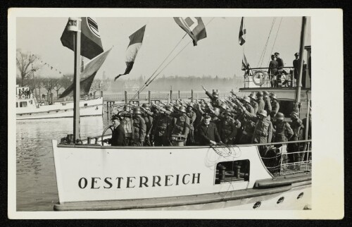 Deutsche Soldaten auf der MS Oesterreich
