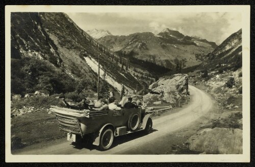 [Bei Lech a. Arlberg. Blick auf Braunertspitze- Mohnenfluh- Jupperspitze und Kriegerhorn]