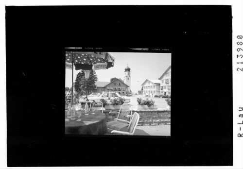 [Gasthaus zum Ochsen und Gasthaus Krone in Sulzberg im Bregenzerwald]