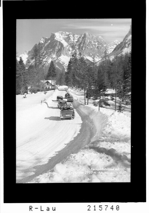 Fernpaßstrasse mit Zugspitze 2963 m : [Fernpaßstrasse mit Blick zum Wetterstein Gebirge]