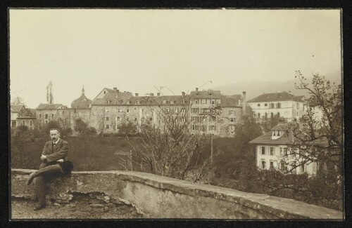 Feldkirch - Blick von der Pfarrkirche gegen die Oberstadt mit Herrn Zigna