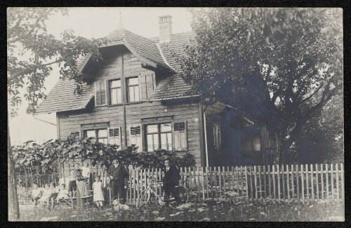 Lauterach - Wohnhaus mit Familie