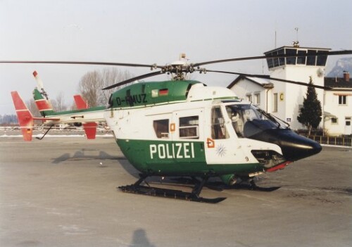 Besucher am Flugplatz Hohenems