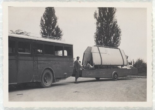 Transport von Segelflugzeug mit  Omnibusverkehr der Stadt Bregenz 
