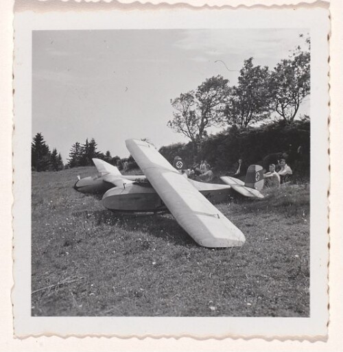 Segelflugzeuge am Start
