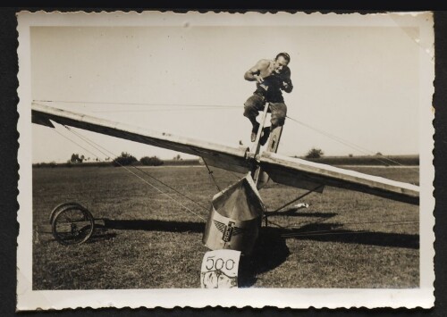 Scherzaufnahme, der 500. Start im Jahre 1935