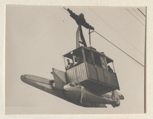 Flugzeugtransport mit der Pfänderbahn
