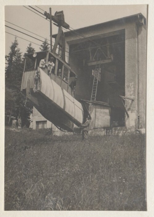 Flugzeugtransport mit der Pfänderbahn