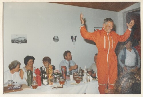Karl Kittelberger, Fallschirmsprung mit 75 Jahren