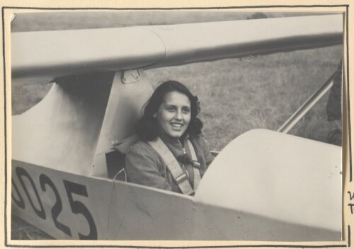 Thea Zankanella, Pilotin der Fliegergruppe Bregenz